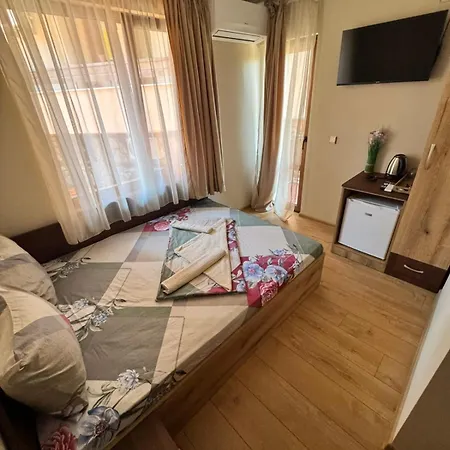 Amfora 2 In Olt Town Pensionat 3*